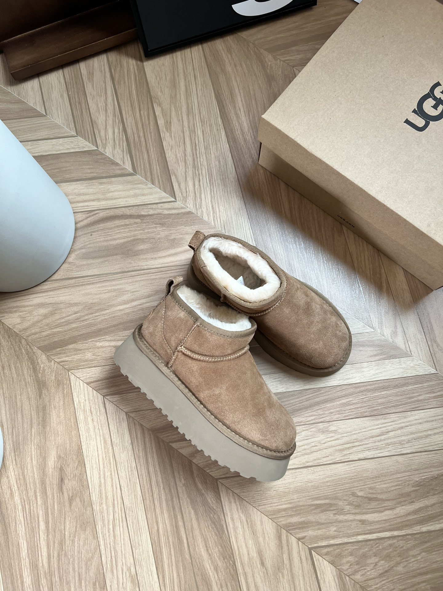 Replica Ugg Classic Ultra Mini Platform Boots