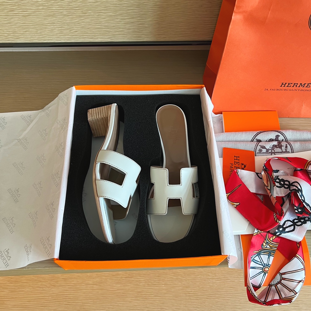 Hermes wooden chunky sandals