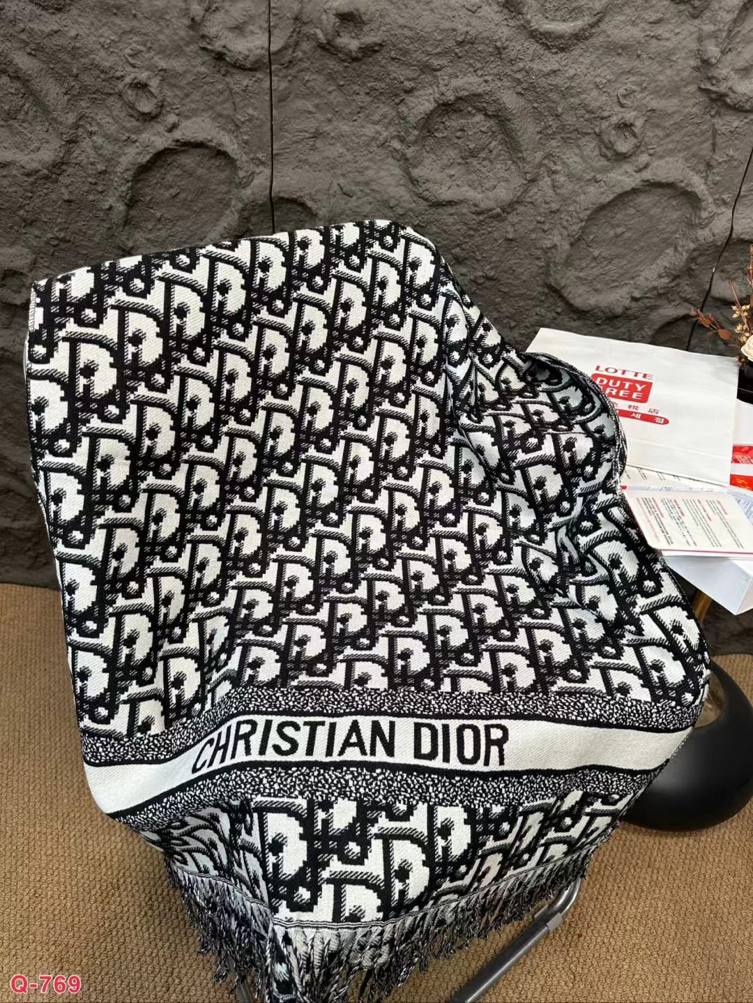 Replica Dior Women Oblique Cashmere Black Scarf