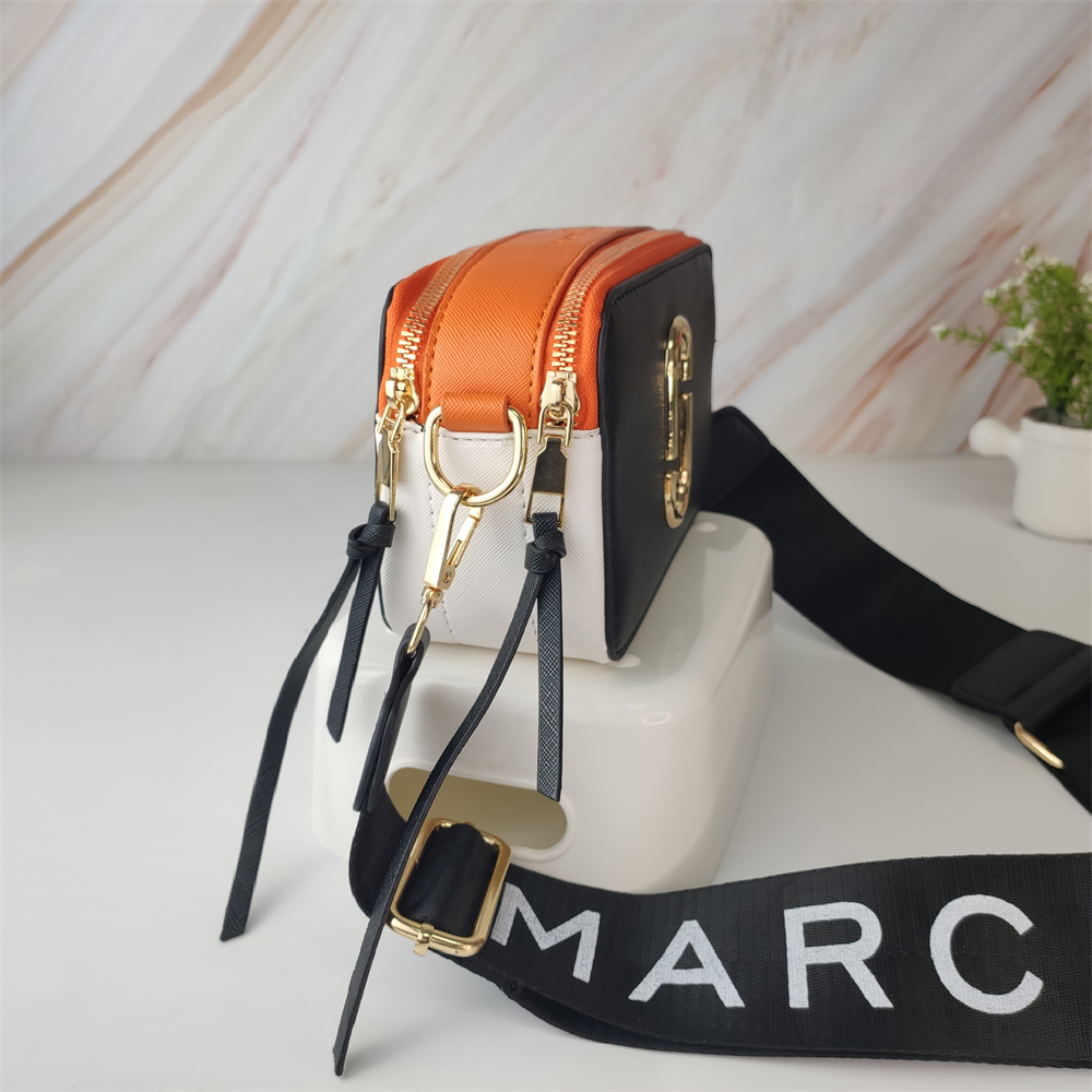 Replica Marc Jacobs Camera Bag 18cm stylish crossbody bag