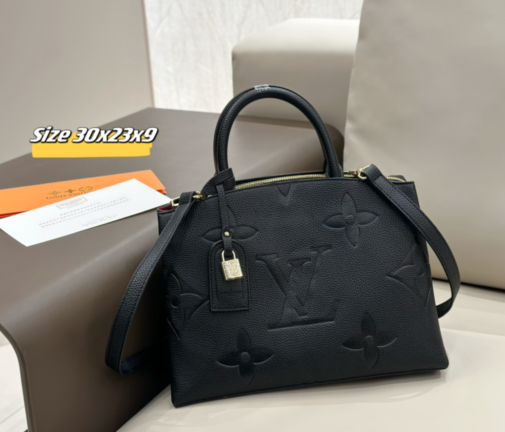 lv Petit Palais  M58913