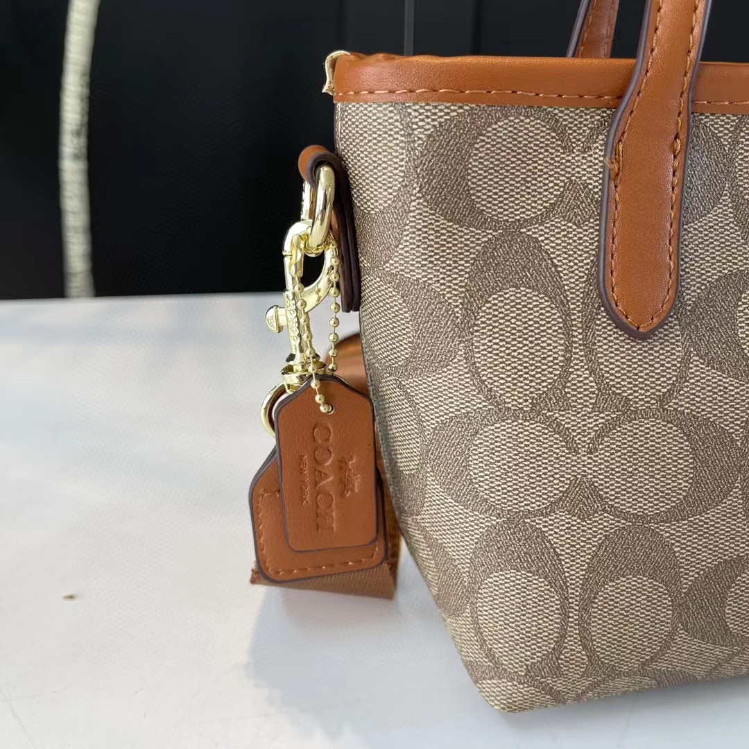 Cheap Replica Coach Tote Bag