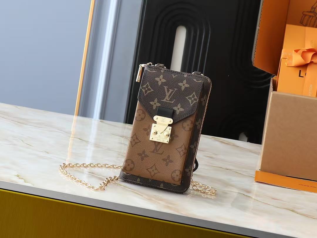Louis Vuitton Monogram Phone Bag