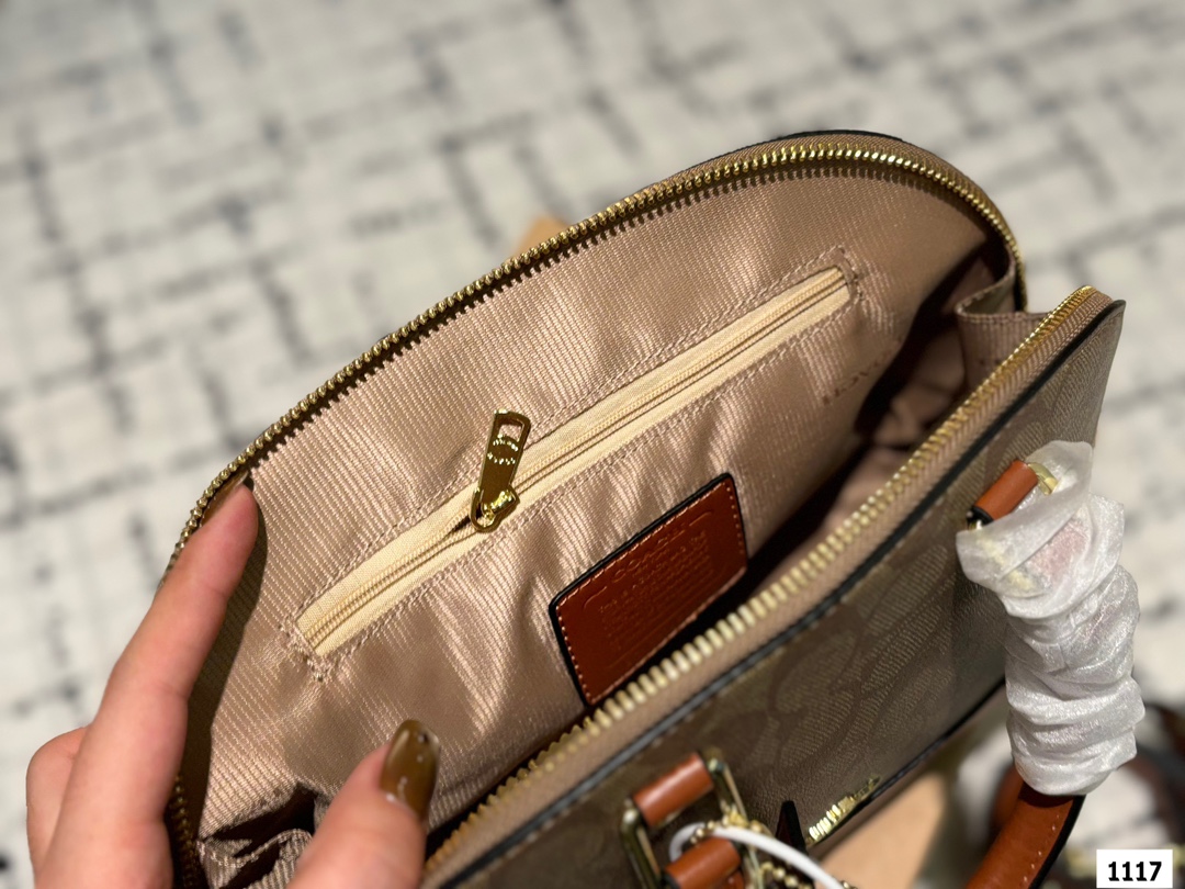 Replica Coach Shell Bag