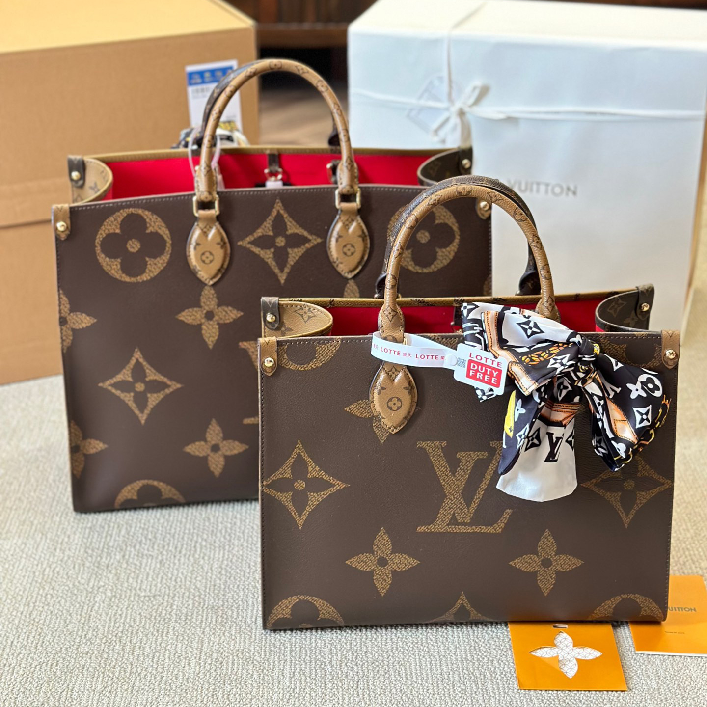High quality original LV A/B onthego TOTE bag