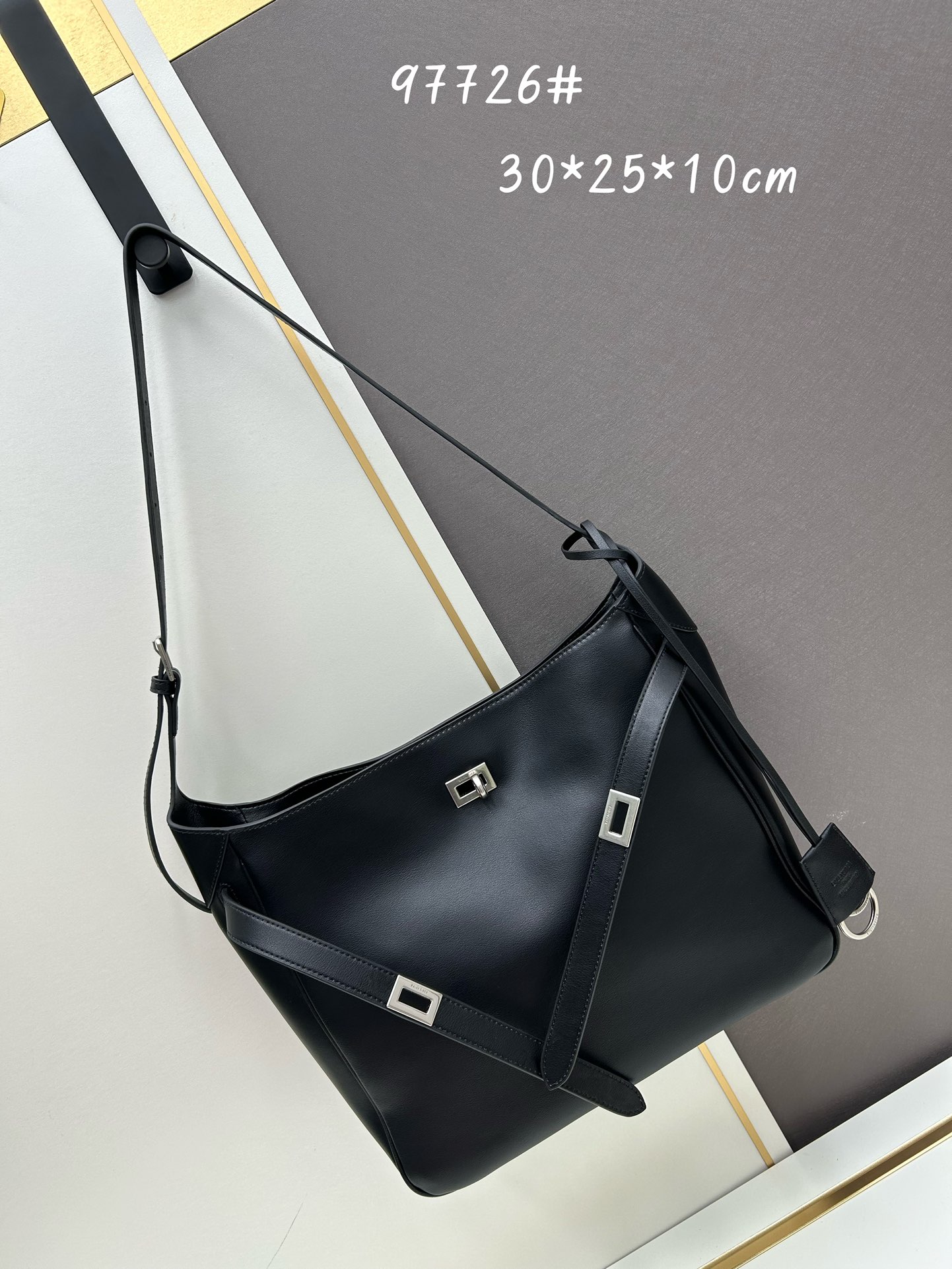 Balenciaga 24 Re-see bucket shoulder bag