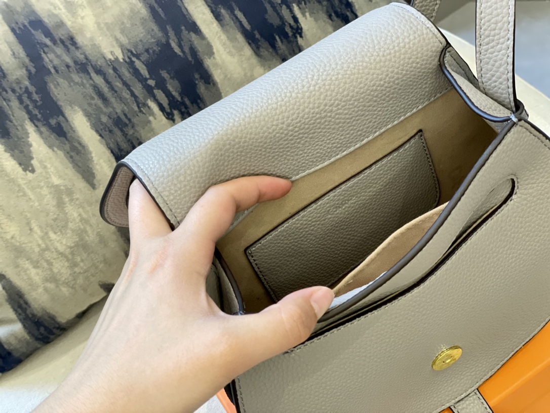 Replica CHLOE'   MARCIE Marcie Small leather shoulder bag with logo engraving