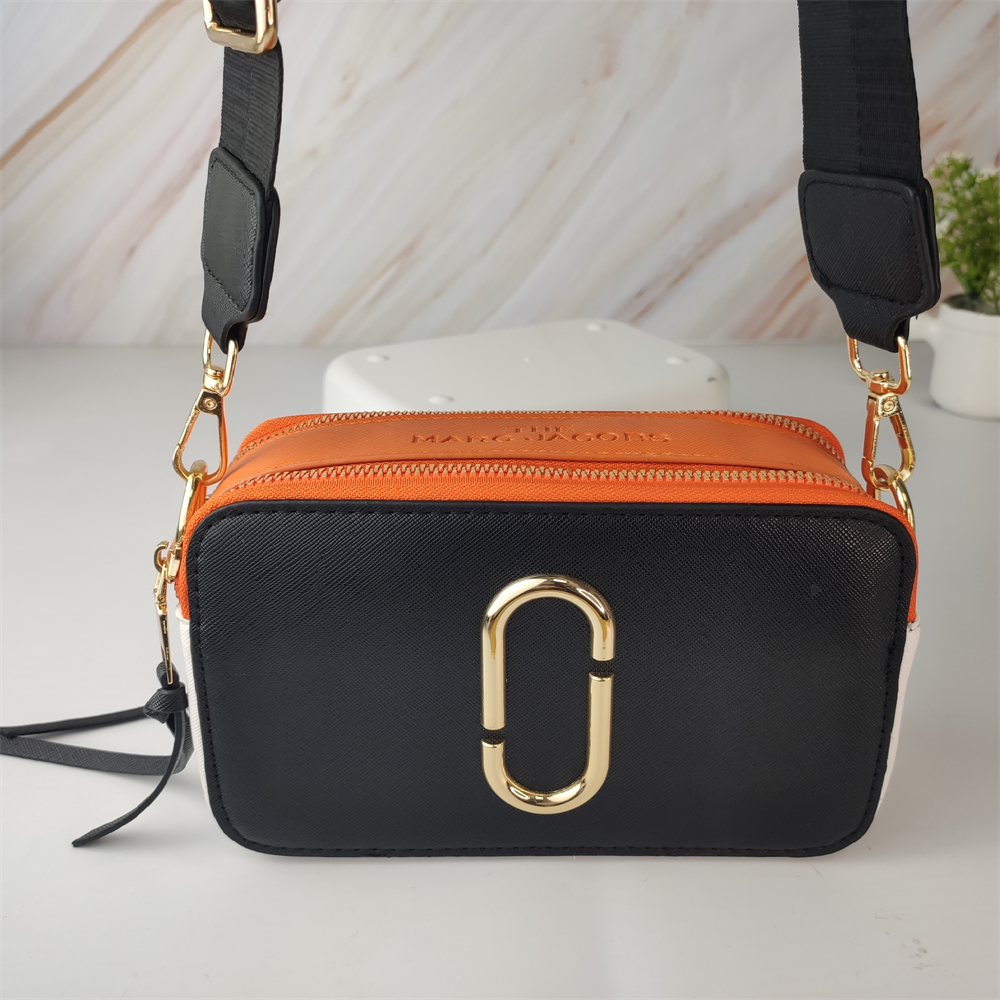 Replica Marc Jacobs Camera Bag 18cm stylish crossbody bag