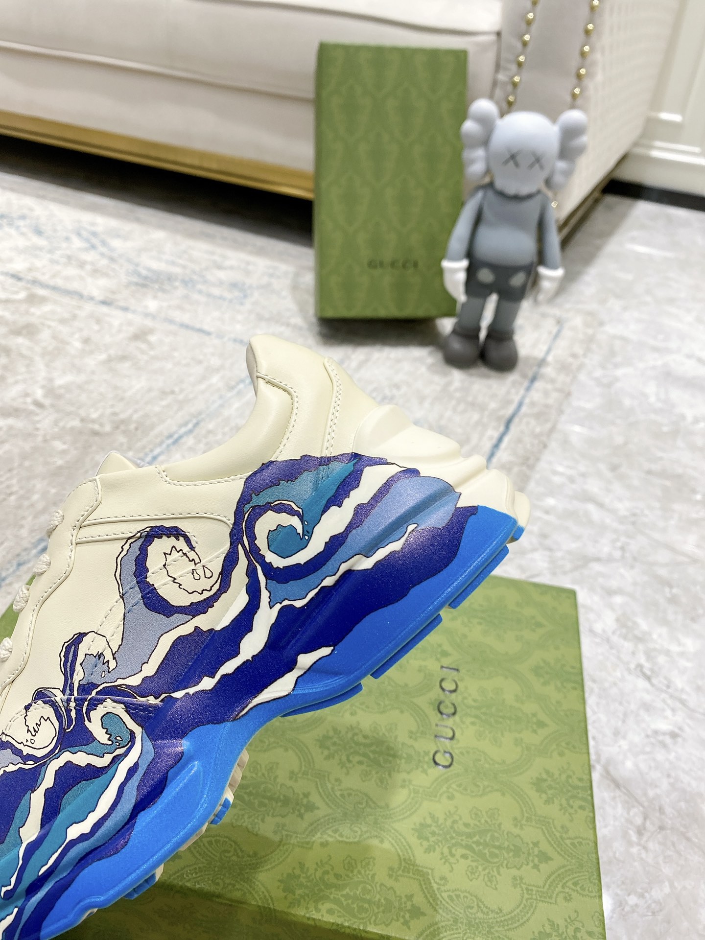 Gucci sneakers