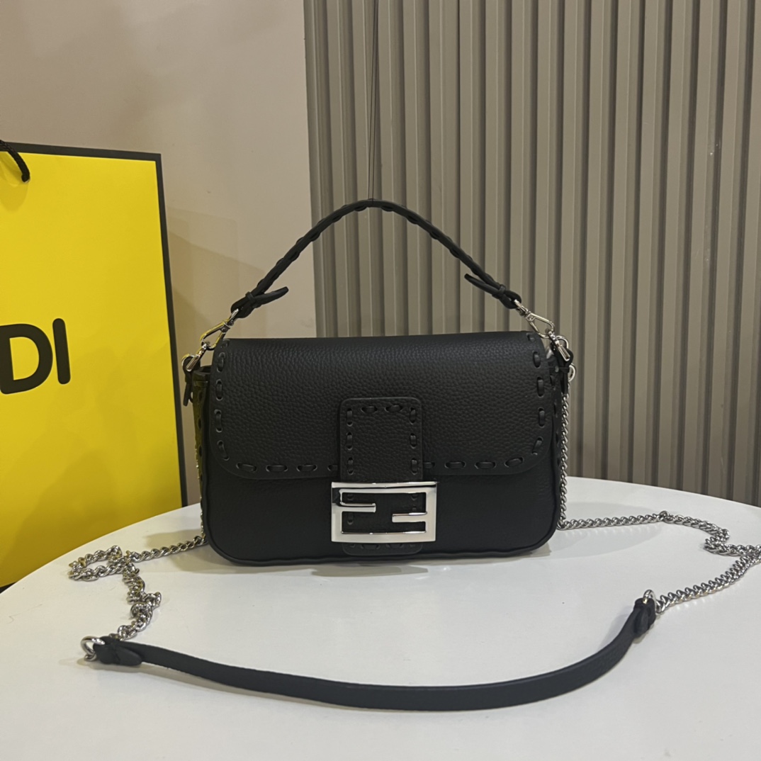 Fendi Baguette Selleria FF crossbody bag
