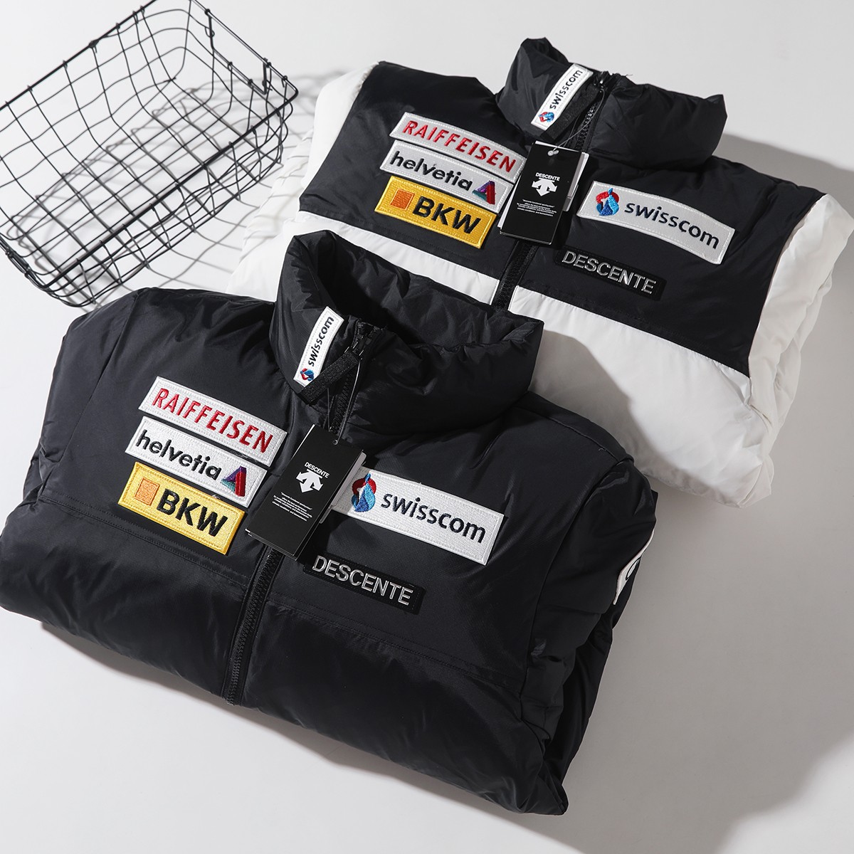 DESCENTE Down jacket