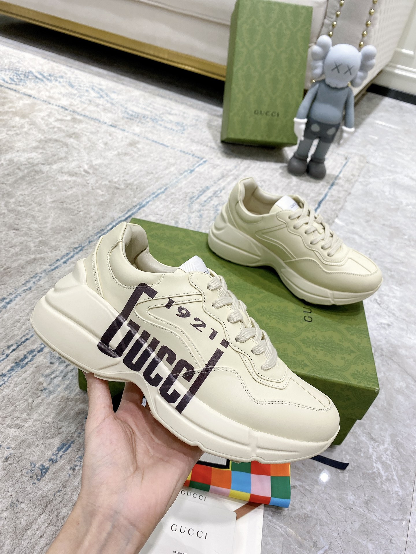 Gucci sneakers