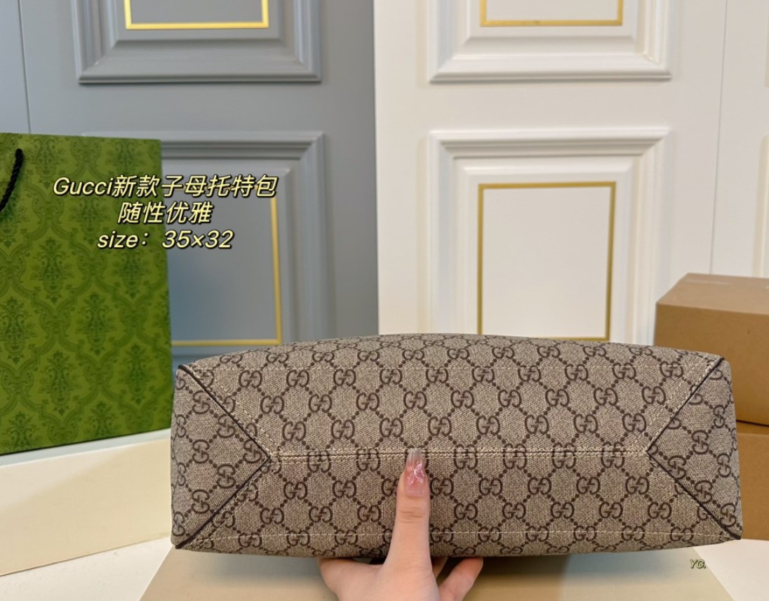 GUCCI female Tote bag