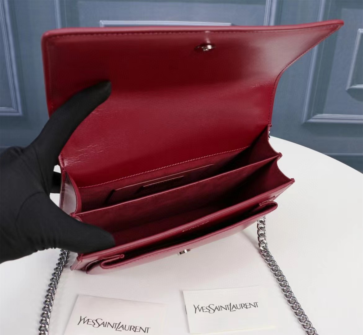 Top Quality YSL Saint Laurent  Grained Calfskin Medium Monogram Handbag