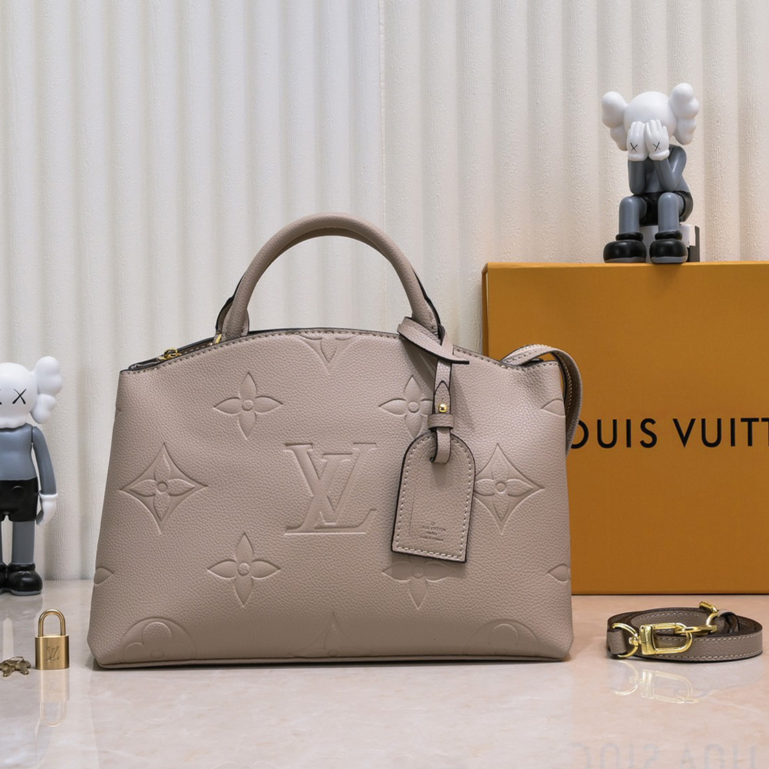 LV Monogram Grand Palais tote bag