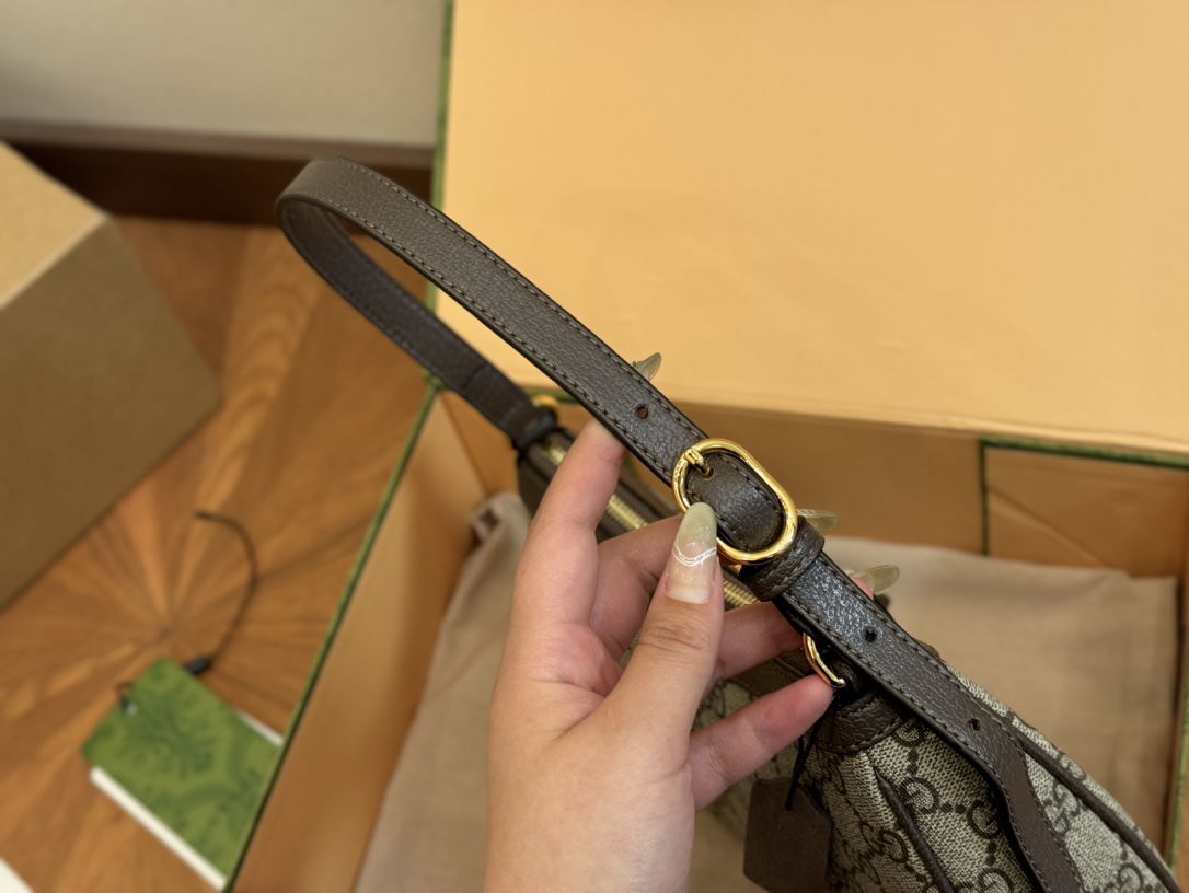 Gucci monogram armpit bag