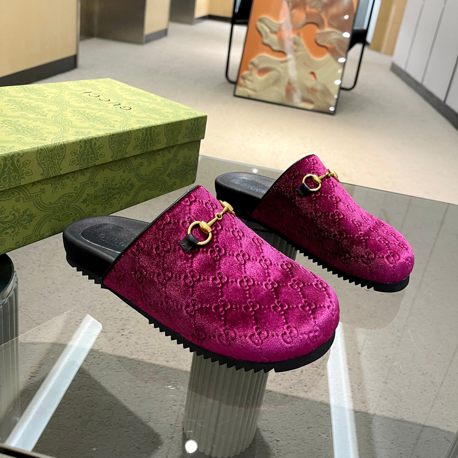 High quality original Gucci slippers unisex