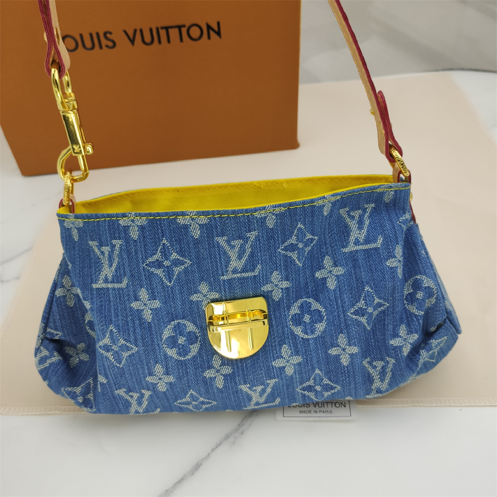 Replica LV Cowboy Underarm Bag 26cm