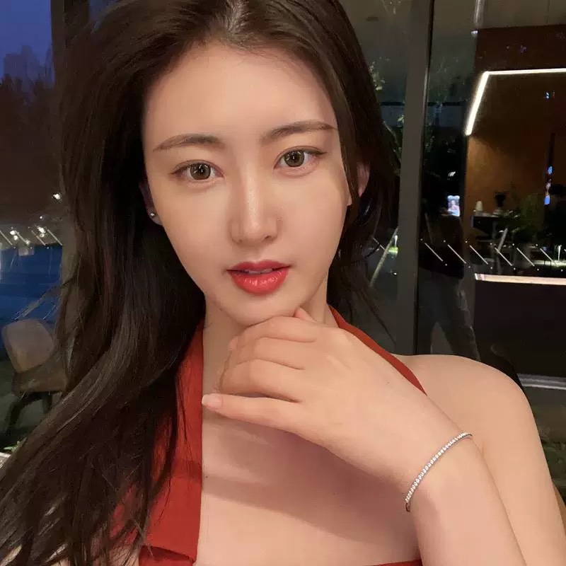 De Beers Diamond Bracelet