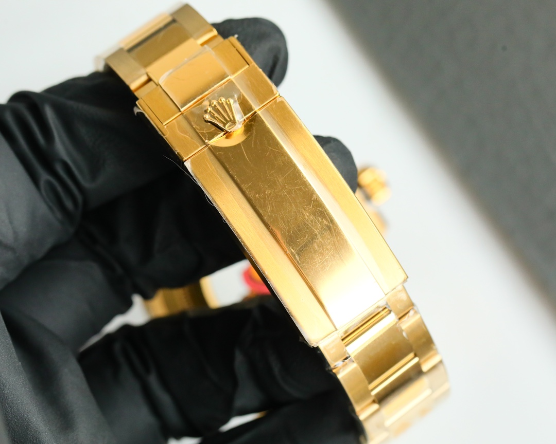 Replica Rolex Submariner Date 40 Dial Yellow Gold Watch