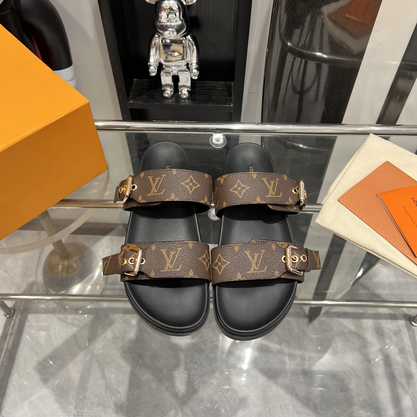 LV 24ss High Original unisex slippers