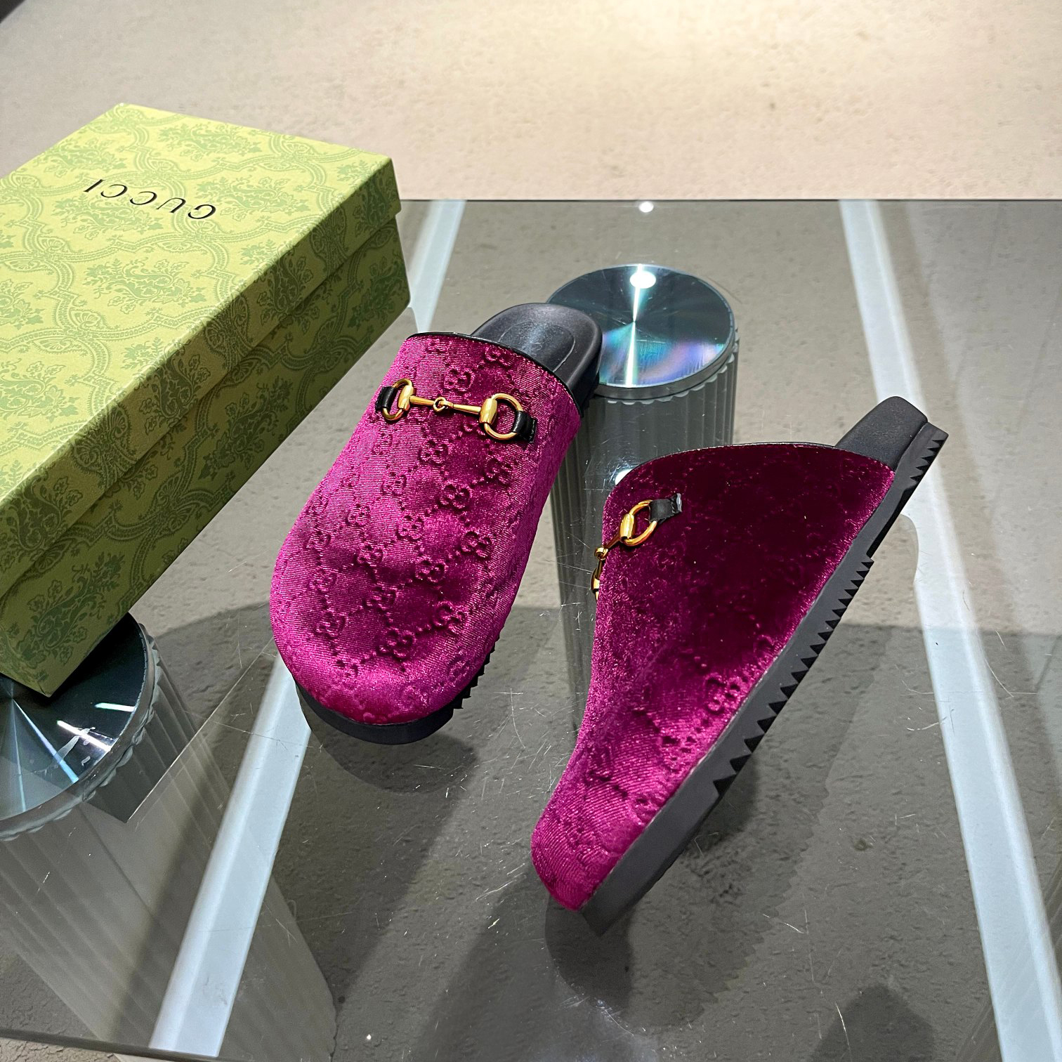High quality original Gucci slippers unisex