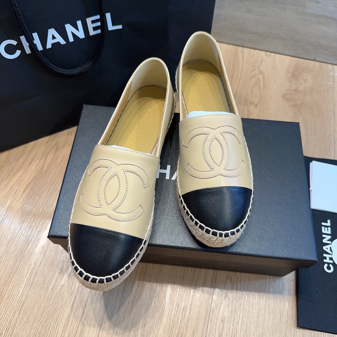 Chanel Classic Straw Fisherman Shoes Loafers