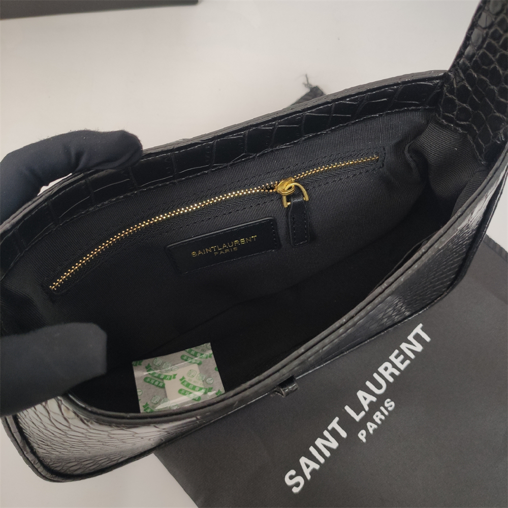 Replica Saint Laurent Cassandra  Le 5 à 7 Hobo Bag