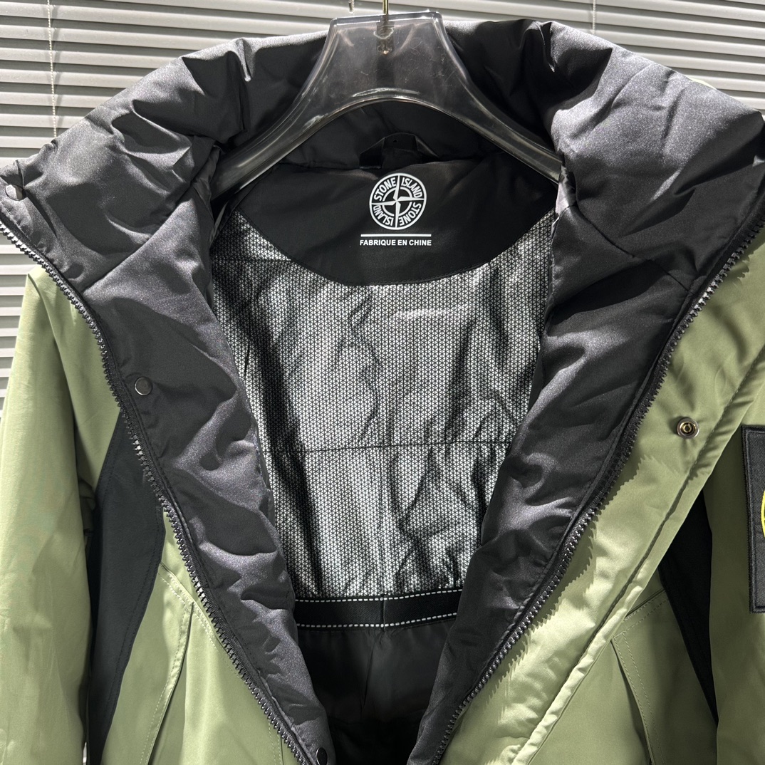 STONE ISLAND Graphene heated down cotton jacket