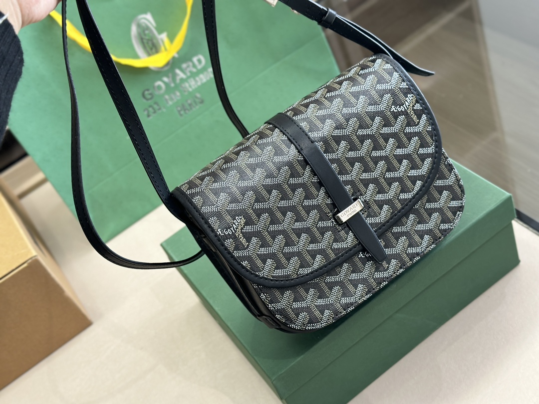 Goyard saddle bag