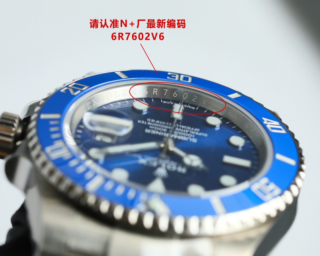 Replica Rolex Submariner Date 40 Dial Yellow Gold Watch