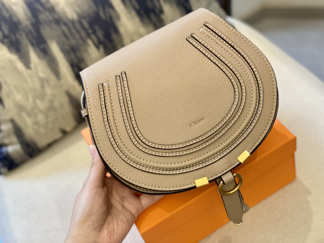 Replica CHLOE'   MARCIE Marcie Small leather shoulder bag with logo engraving