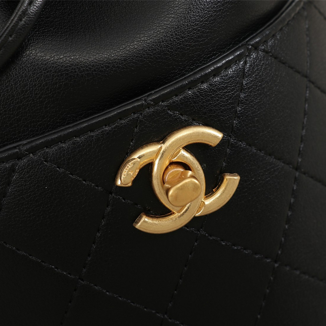 Chanel bucket crossbody bag