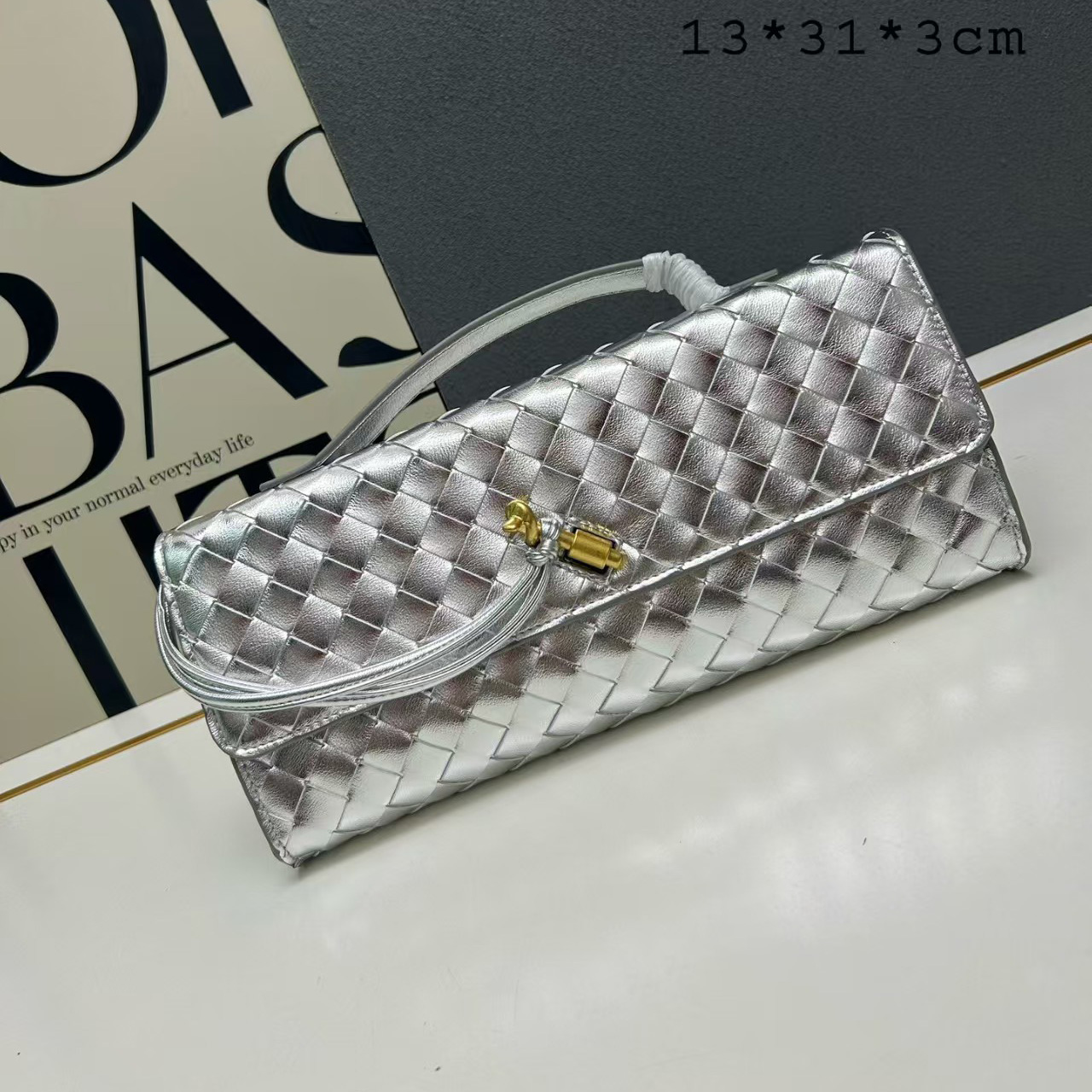 BV clutch intrecciato Prepare leather handbag