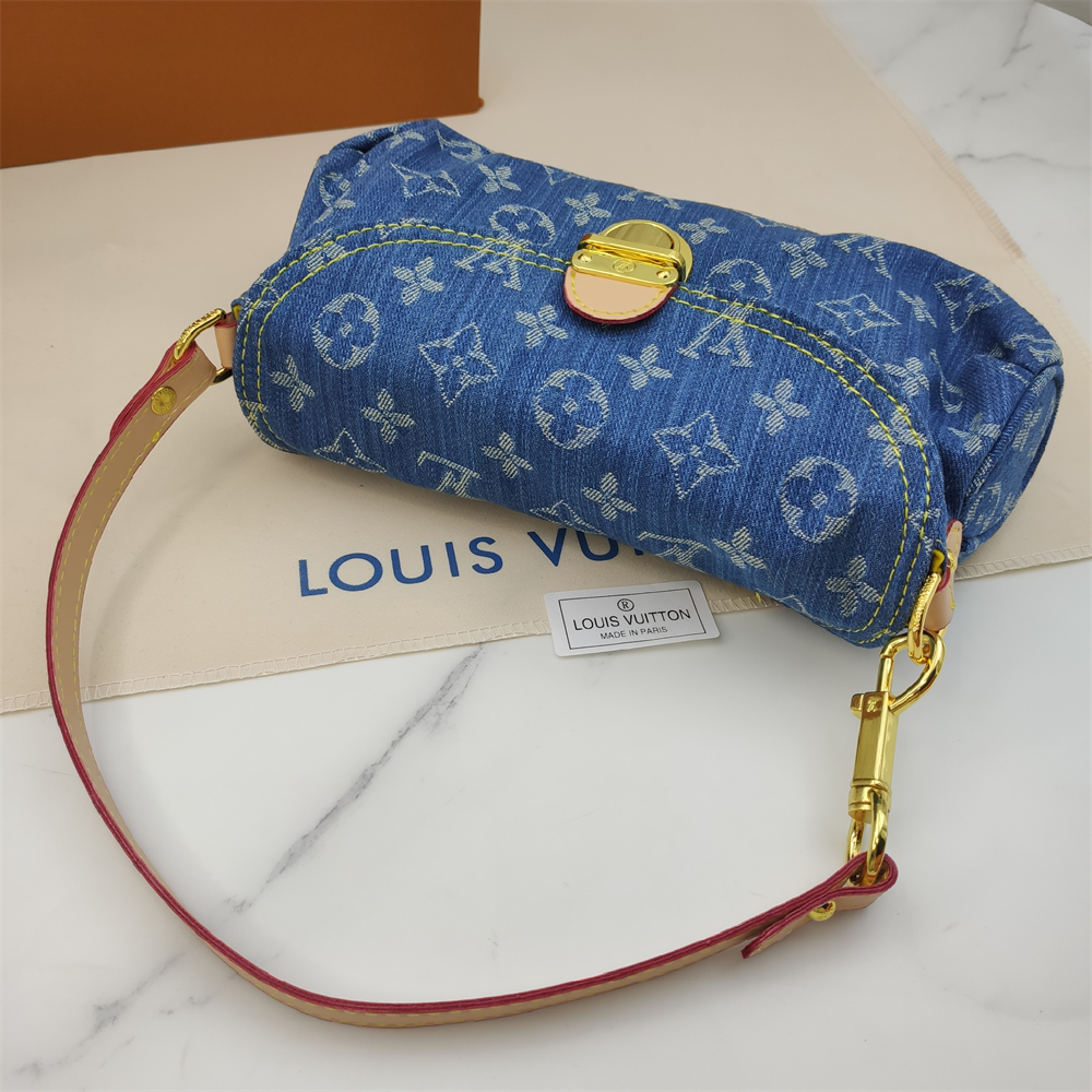 Replica LV Cowboy Underarm Bag 26cm