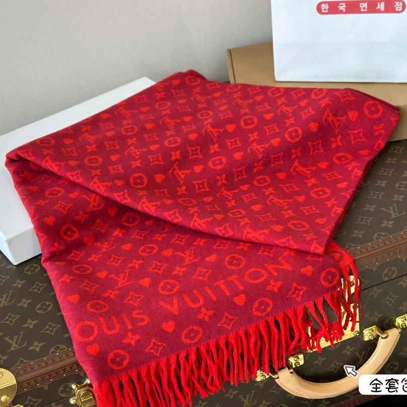 Replica LV Louis Vuitton Game On Cashmere Scarf