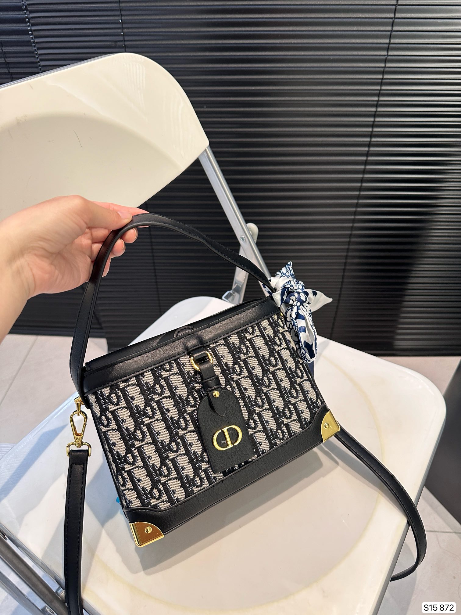 Replica Dior 30 Montaigne Bag