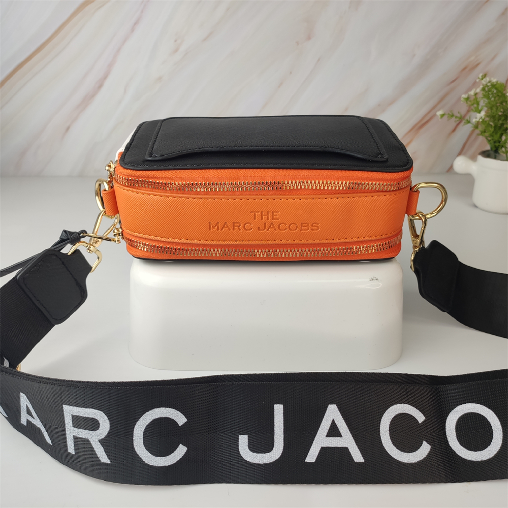 Replica Marc Jacobs Camera Bag 18cm stylish crossbody bag