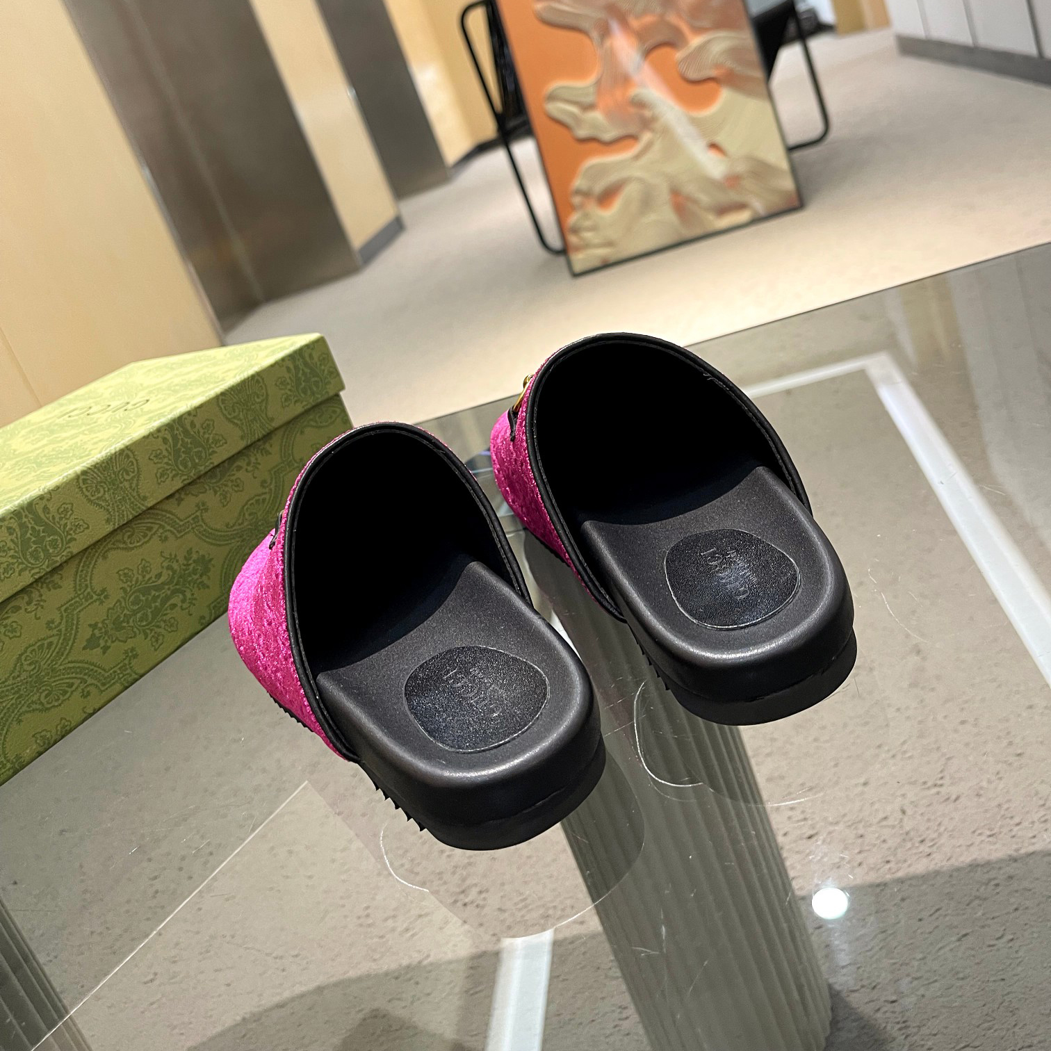 High quality original Gucci slippers unisex