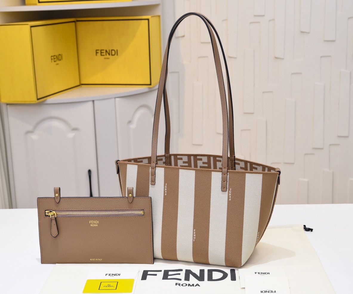 Fendi Double-sided roll bag Baguette neverfull bag