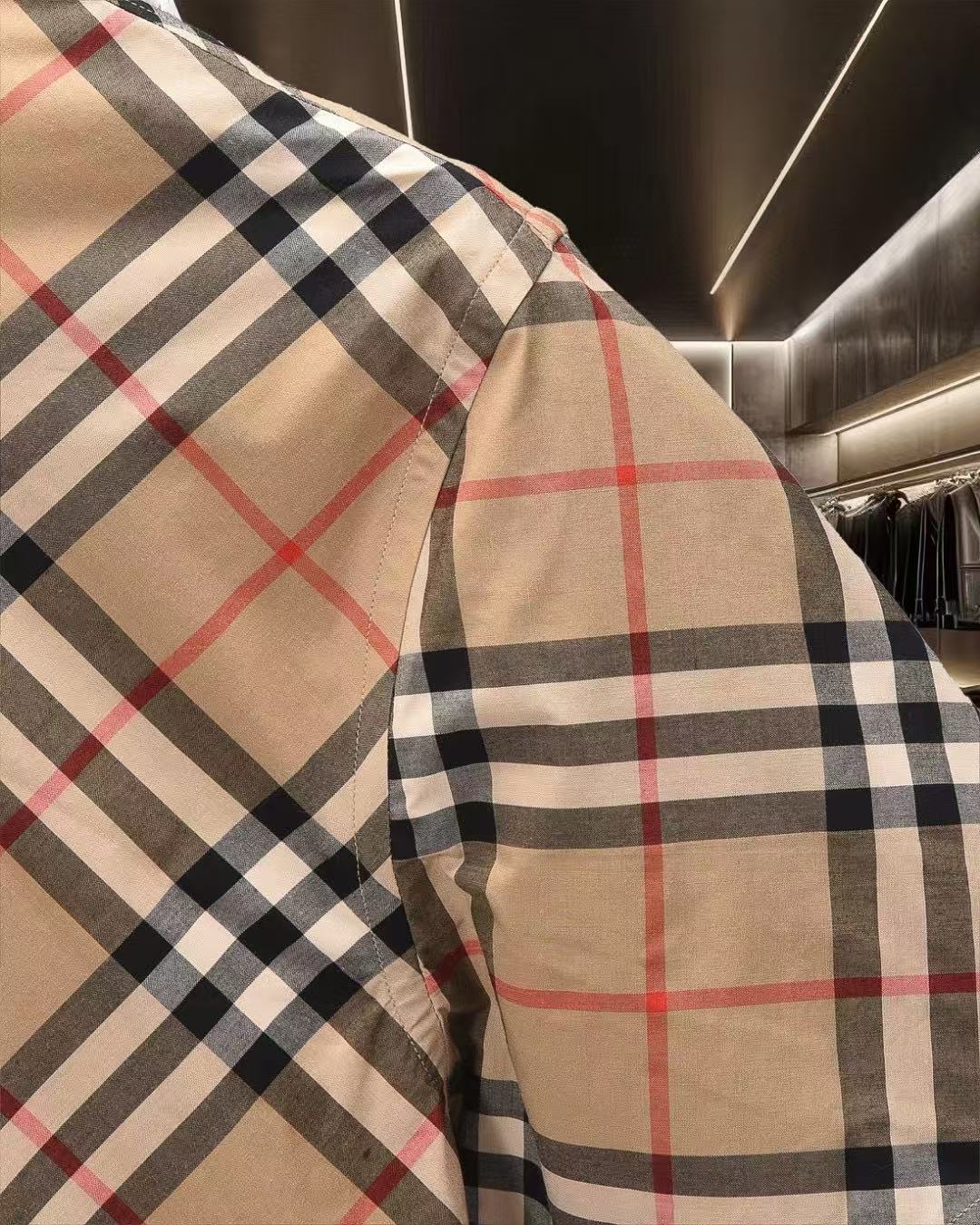 Burberry classic plaid T-shirt