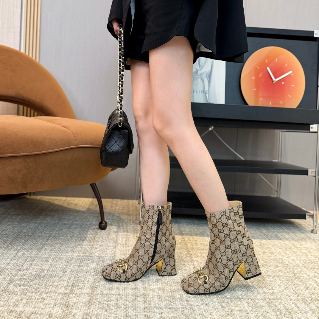 Gucci High heel boots