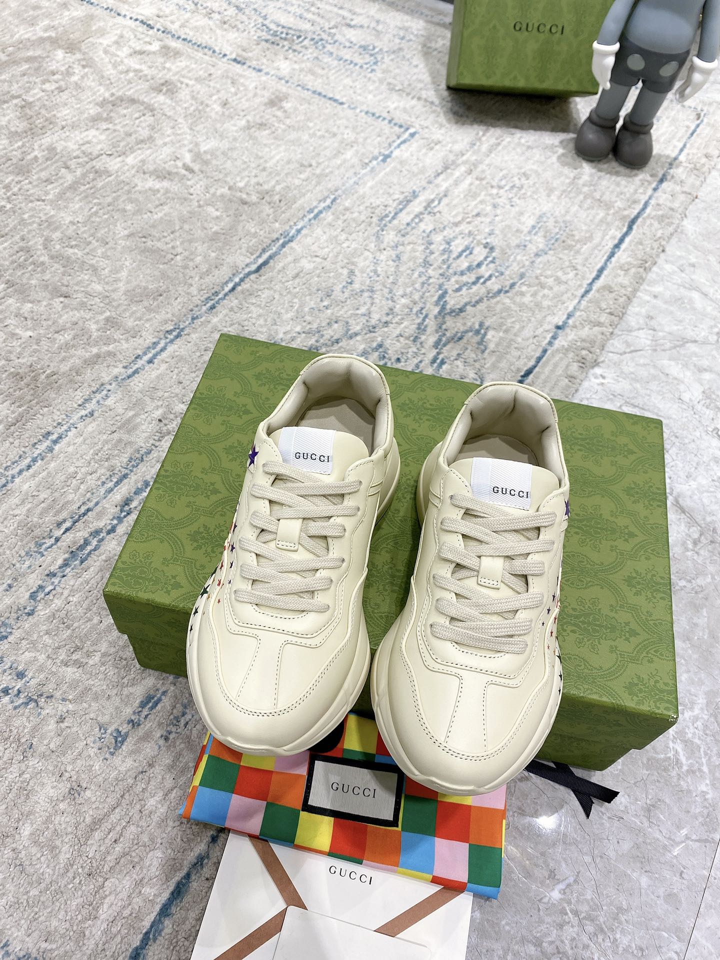 Gucci sneakers