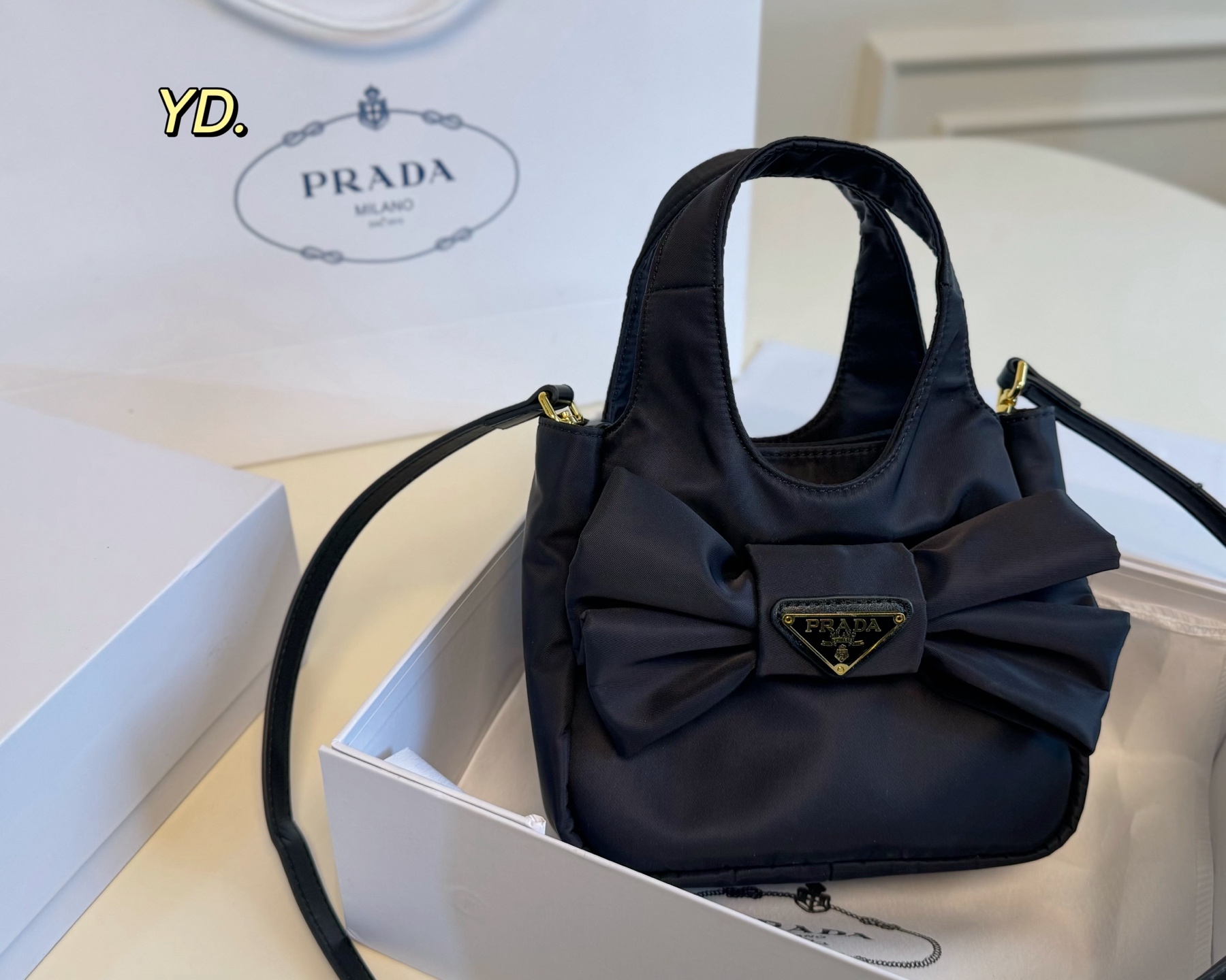 Prada new bow basket shoulder bag