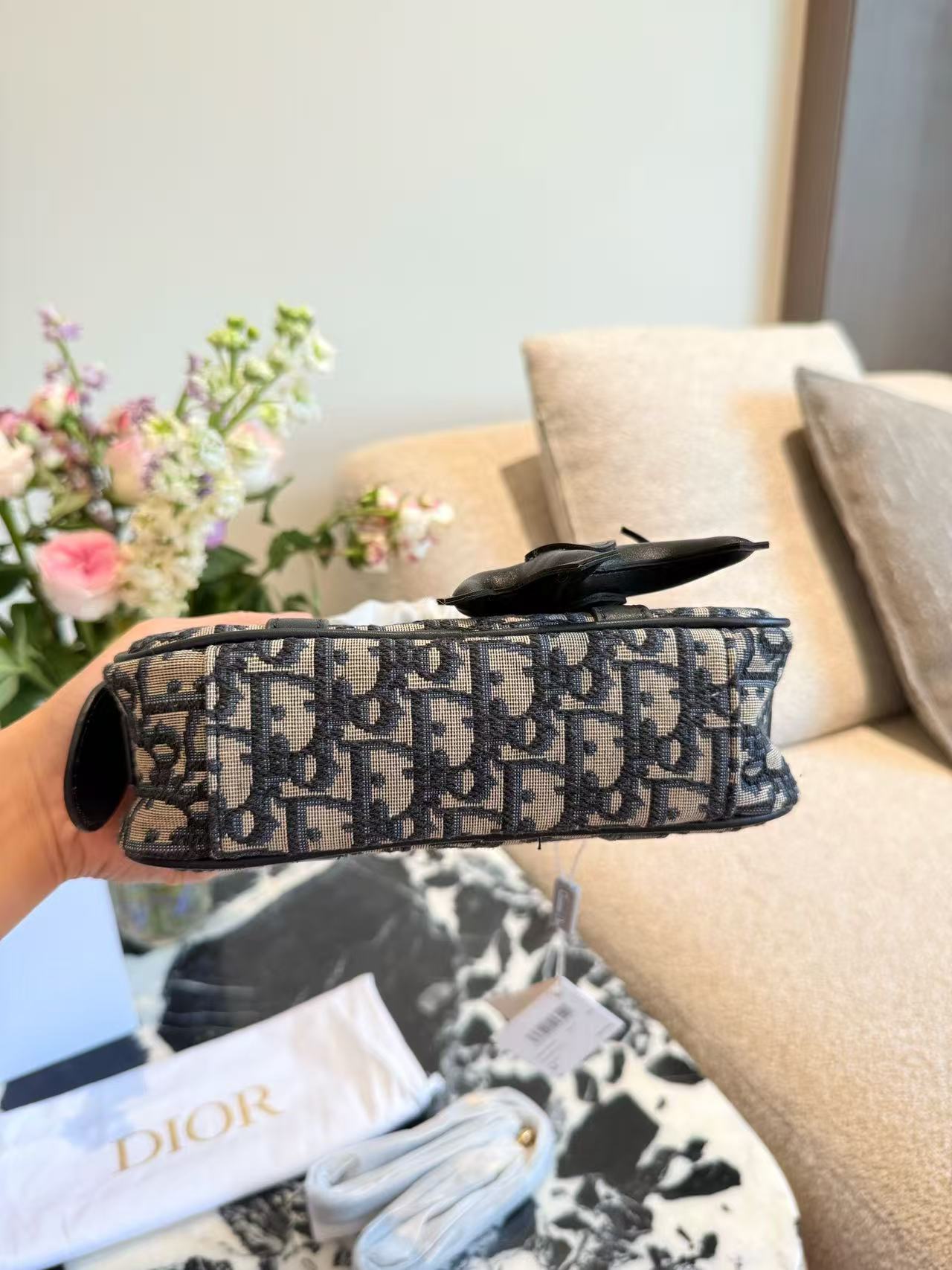 Dior D-VibeEast-West handbag