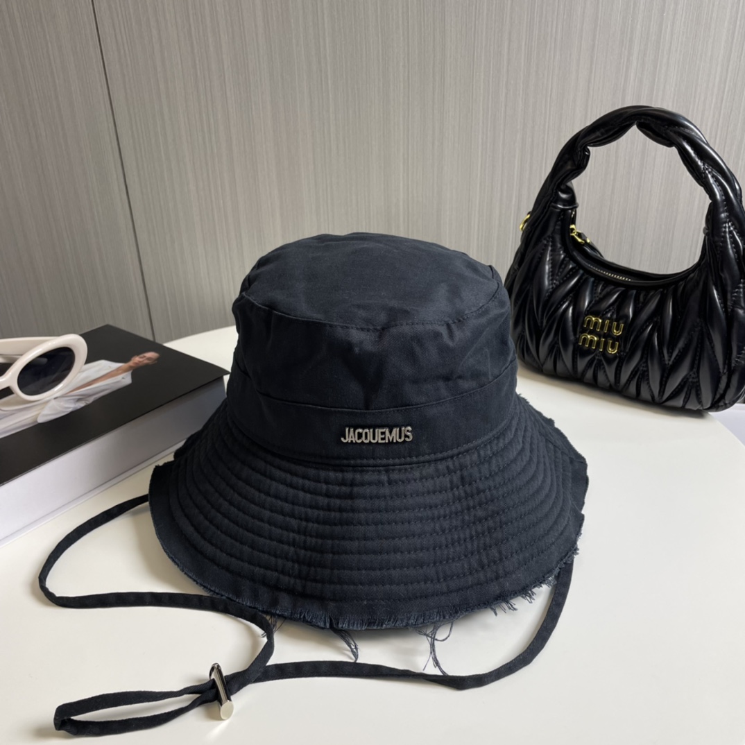 Jacquemus fisherman's hat