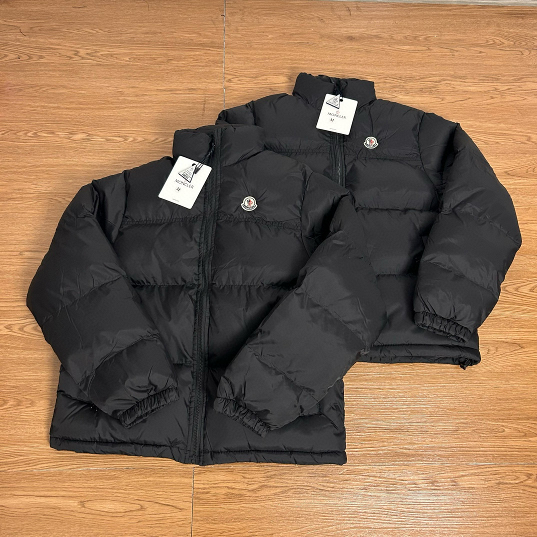 Moncler Black down cotton clothes