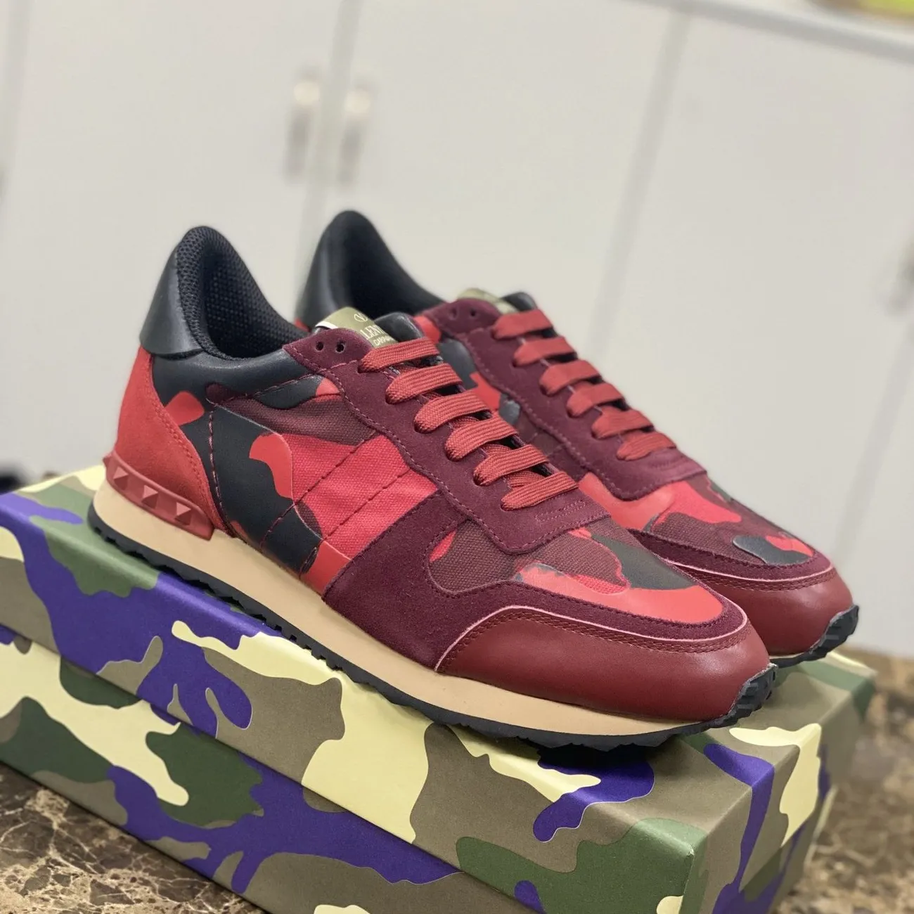 Valentino Sports  leisure men's shoes