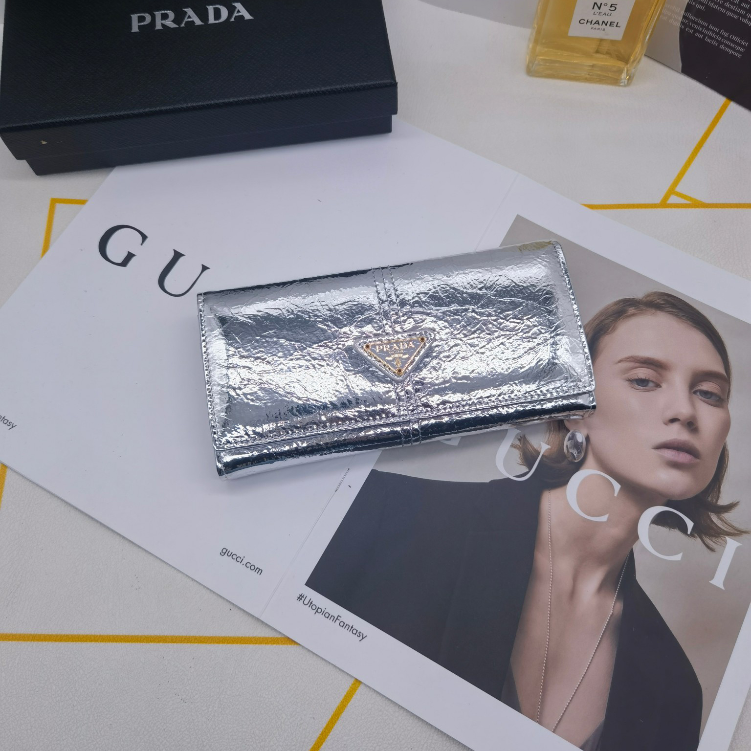 High quality Prada wallet