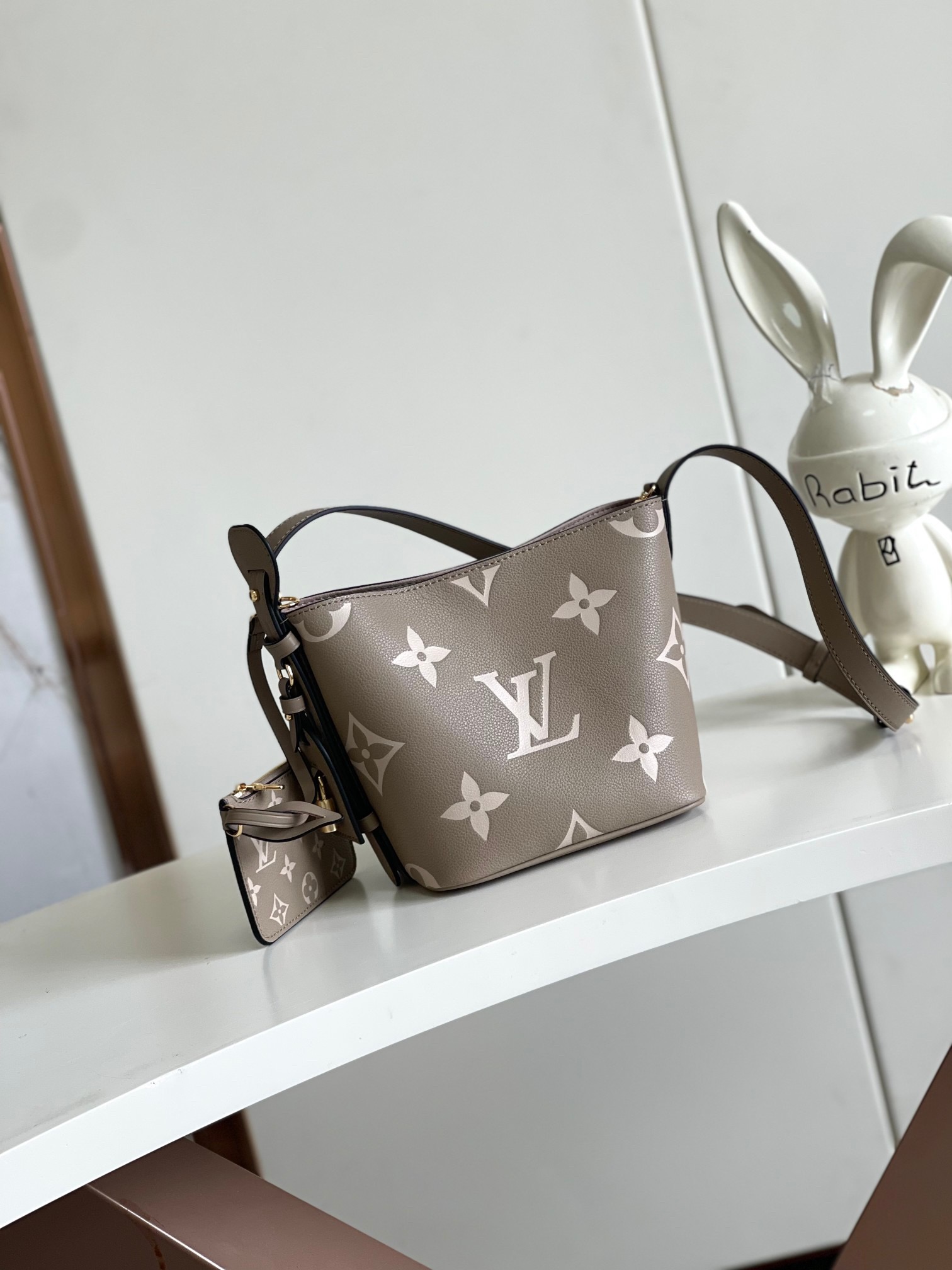 12A higher version Lv all in bb monogram empreinte bag